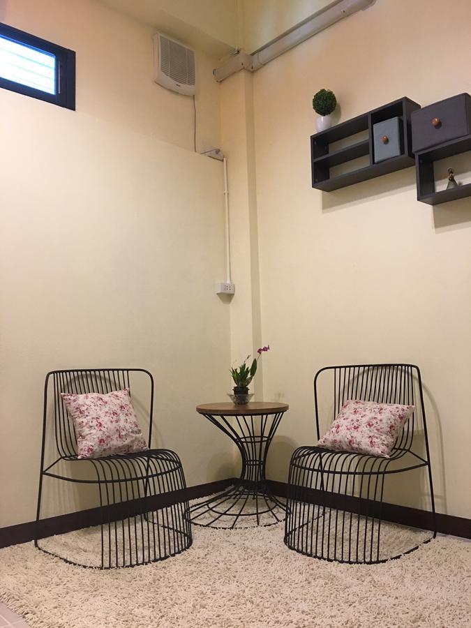 Fon Hostel Csiangraj Kültér fotó