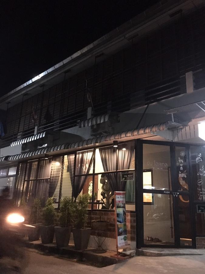 Fon Hostel Csiangraj Kültér fotó